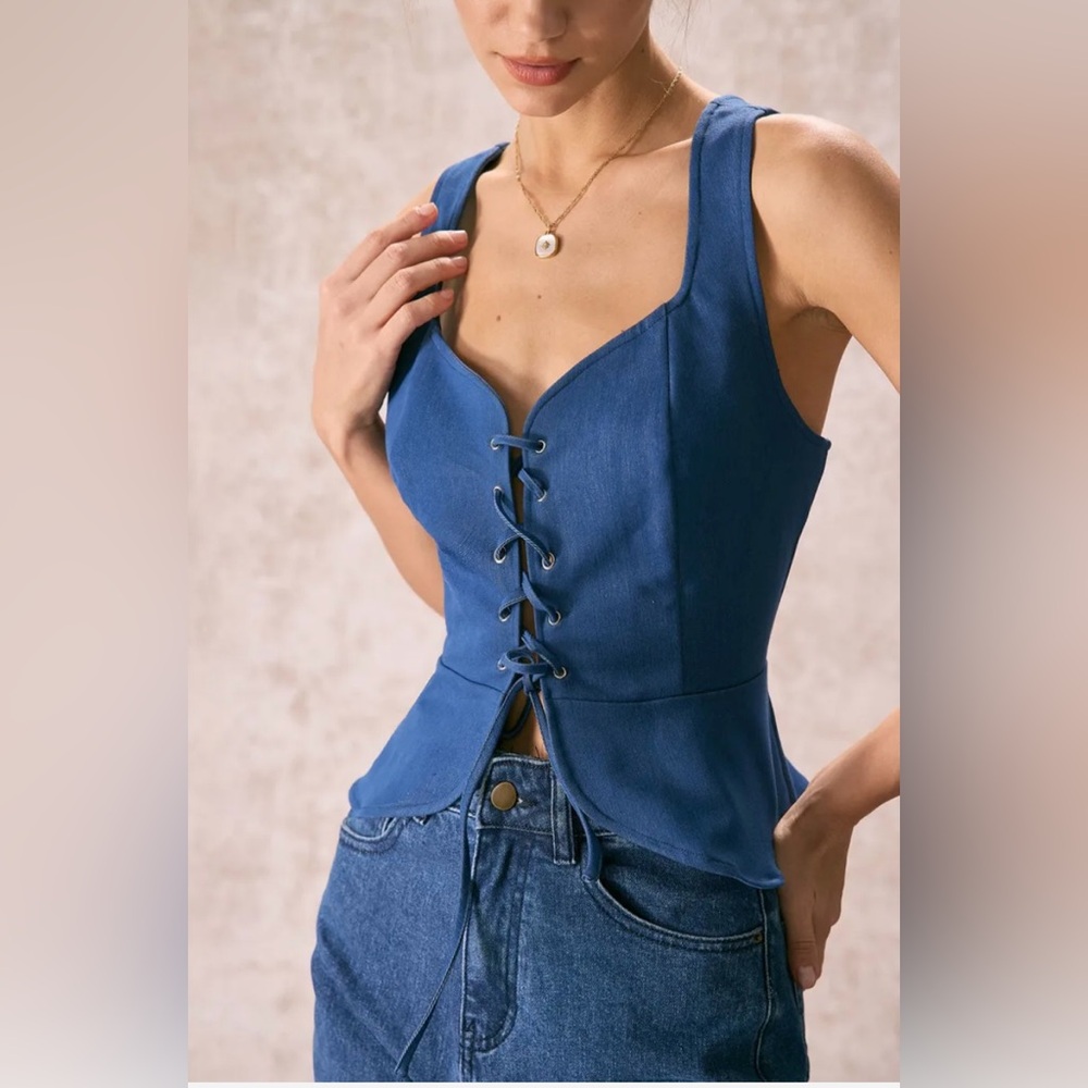NWT Rihoas denim-style lace-up top